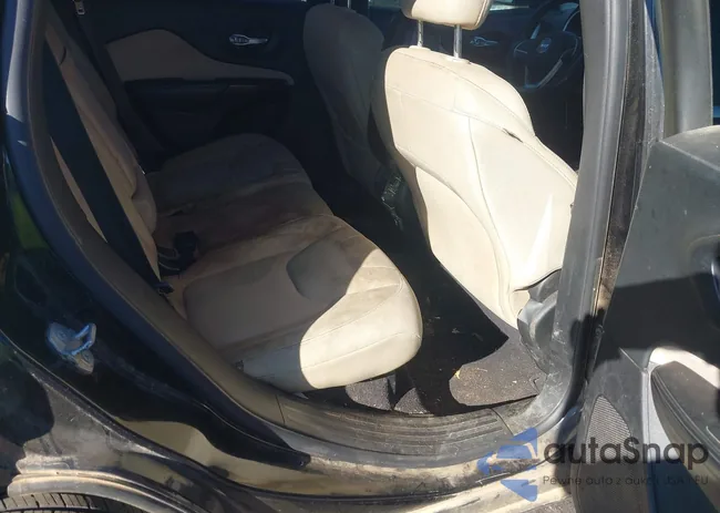 1C4PJLCB3FW591439: 43445164