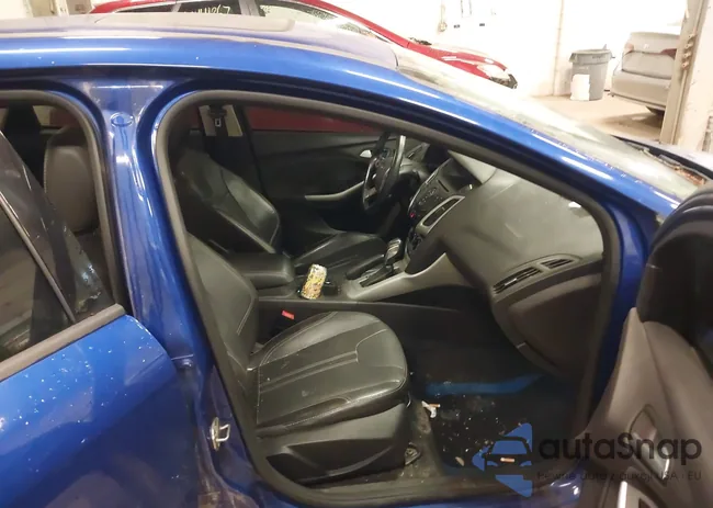 1FADP3F29EL373900: 43445327