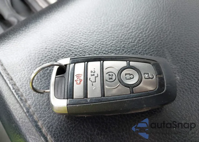 1FTFW1RG7JFD92407: 43445340