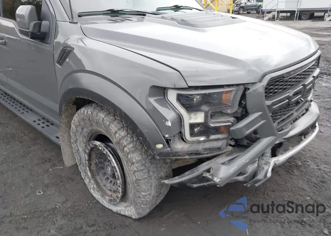 1FTFW1RG7JFD92407: 43445340