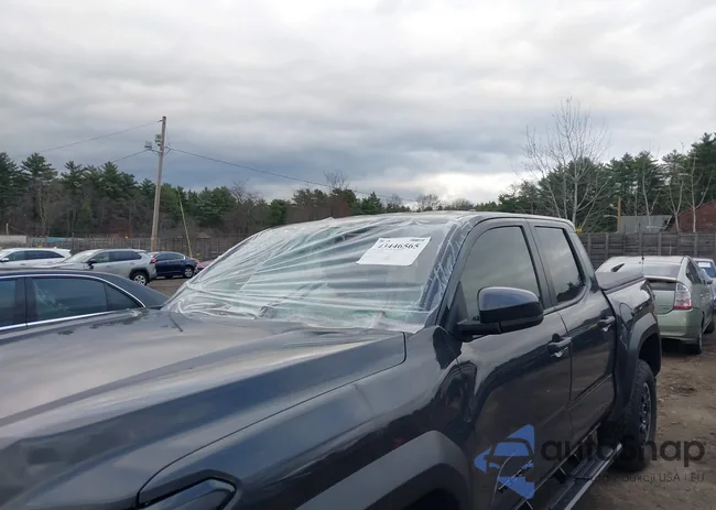 3TMLB5JN1RM068848: 43446565