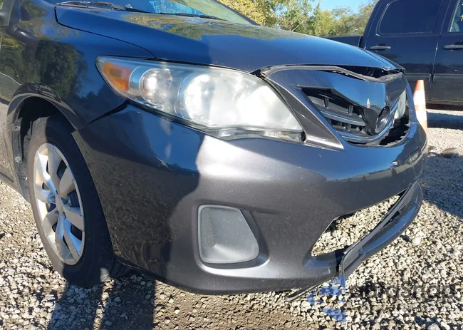 2T1BU4EE4DC031935: 43446753