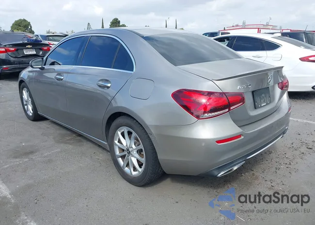 WDD3G4EBXLW038045: 43446792