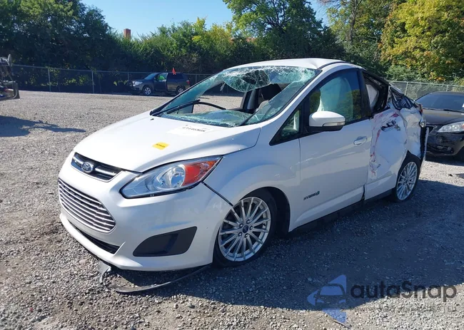 1FADP5AUXDL528277: 43446808