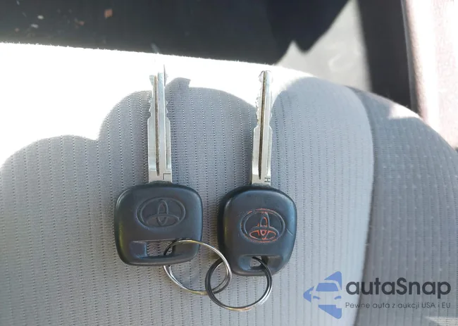 2T1BURHE6GC546836: 43446833