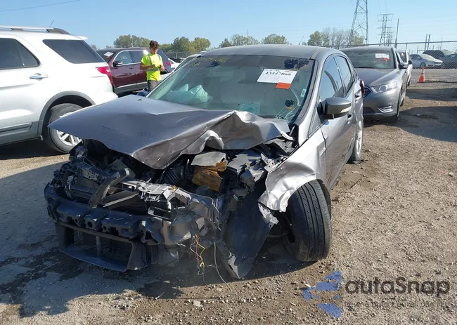 1FADP3F22EL428896: 43447068