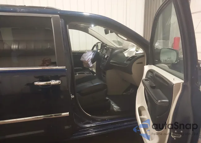 2C4RC1CG6FR553926: 43446411