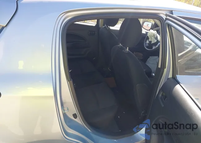 ML32AUHJ7MH011887: 43446441