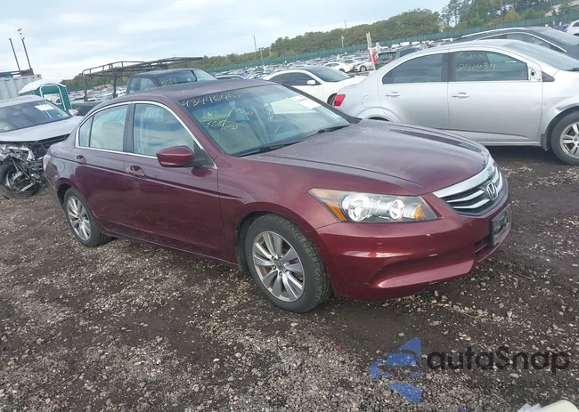 1HGCP2F87CA146042: 43446468