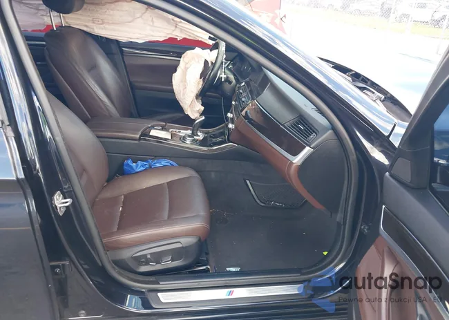 WBA5B1C51ED482603: 43446526