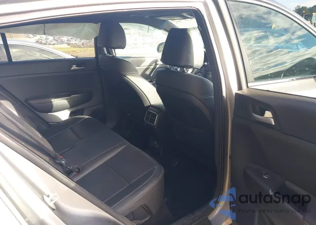 KNDP6CAC4L7770947: 43447592