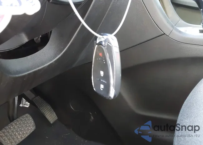 2GNAXUEV7M6104839: 43447596