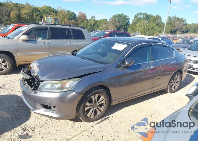 1HGCR2F39EA148568: 43447702