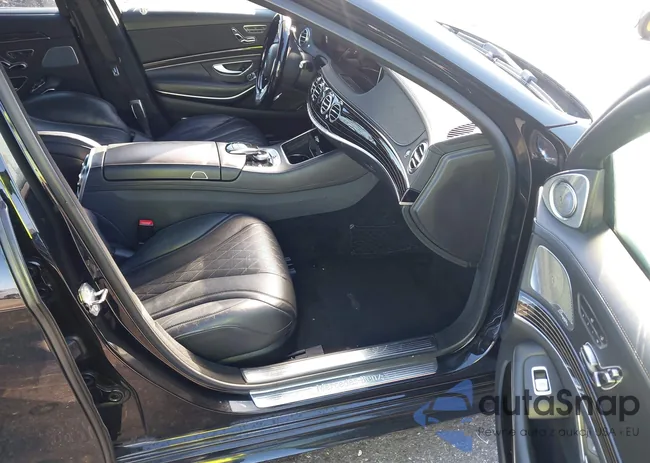 WDDUG8GB7JA422545: 43447757