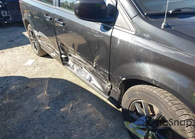 2C4RDGEG5KR677449: 43447790