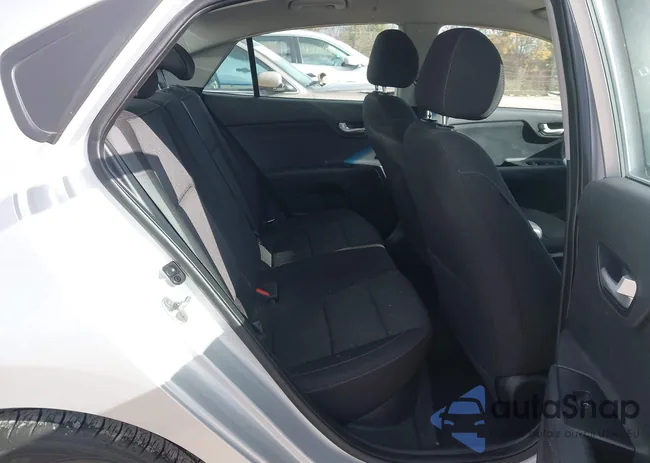 3KPA24AD9LE337348: 43447836