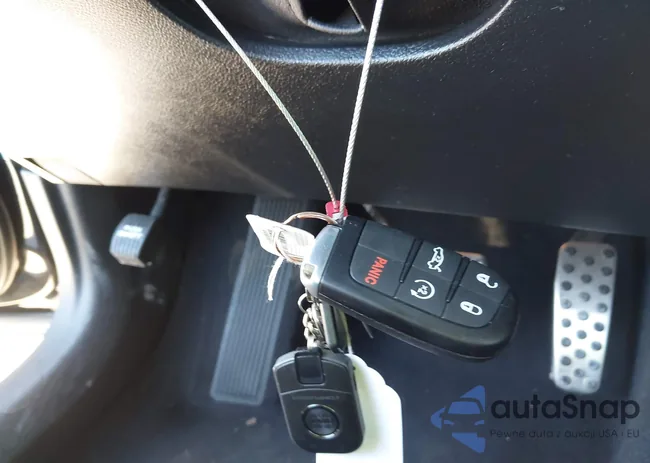 2C3CDXGJ5LH157570: 43447879