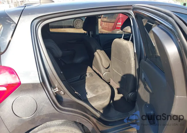 KL8CD6SAXMC725614: 43447882