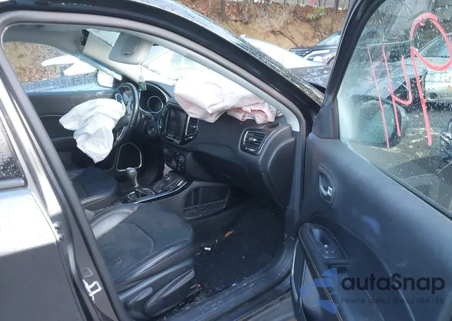 3C4NJDCB7KT828866: 43447941