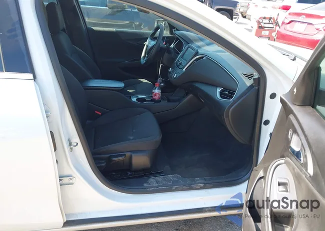 1G1ZB5ST8GF207614: 43447953