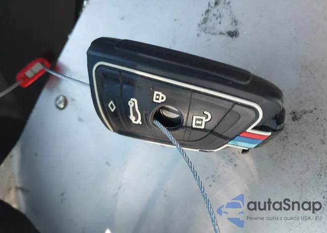 5UXKR2C54F0H35592: 43447998