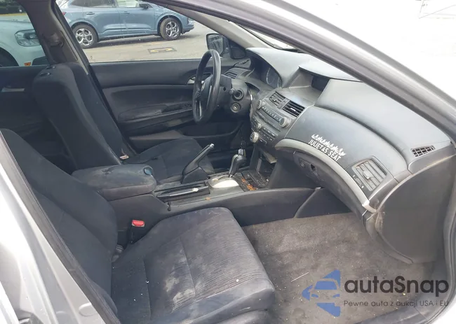 1HGCP2F35CA072799: 43448113