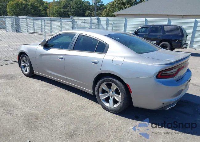 2C3CDXBGXFH832586: 43448132