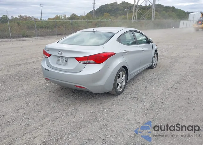 5NPDH4AE1DH319749: 43447228