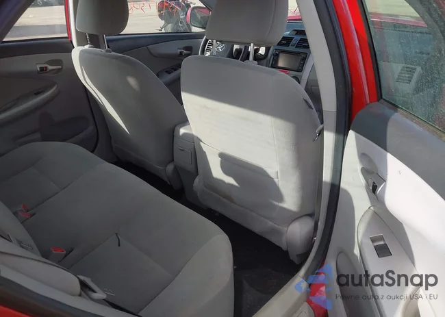 2T1BU4EE8DC083410: 43447308