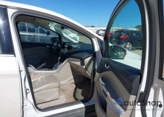 1FADP5CU3EL512162: 43447355