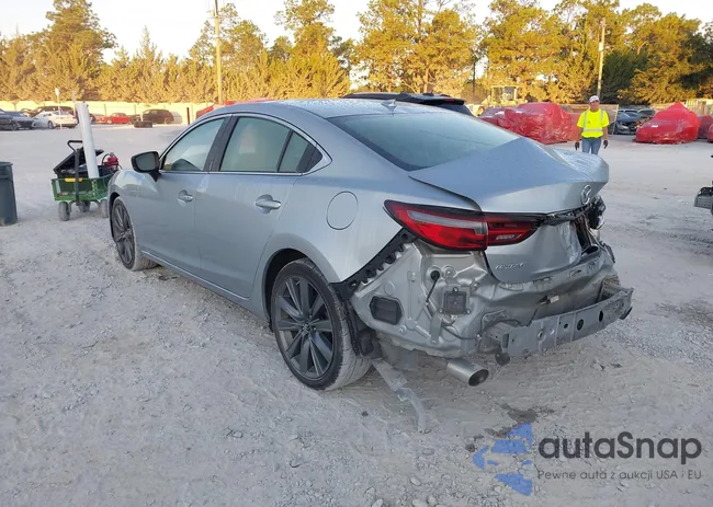 JM1GL1TY0J1302056: 43447395