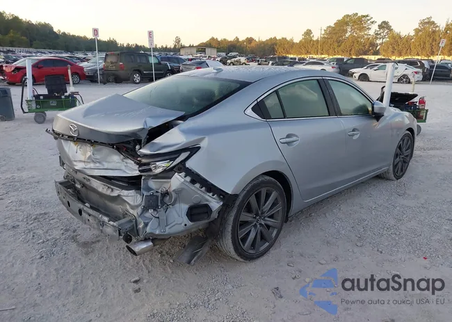 JM1GL1TY0J1302056: 43447395