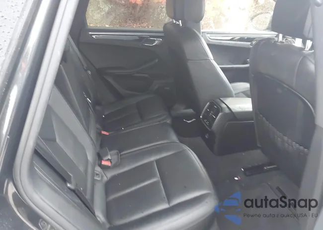 WP1AB2A51HLB18104: 43447426