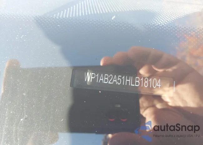 WP1AB2A51HLB18104: 43447426