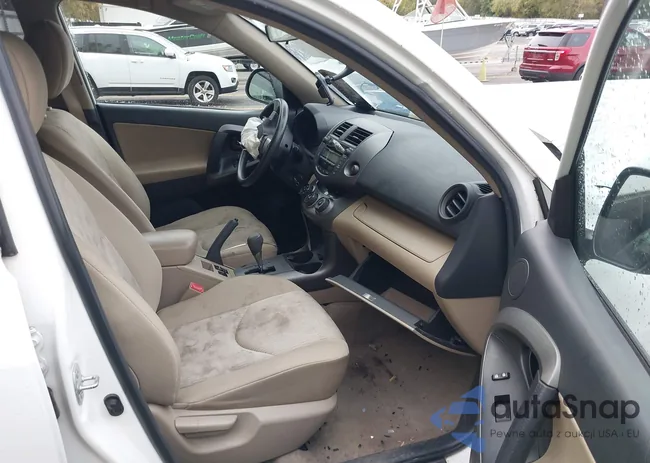 2T3BF4DV1BW175229: 43448701