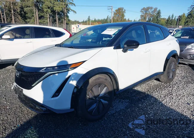 JN1DF0BB3RM742089: 43448727