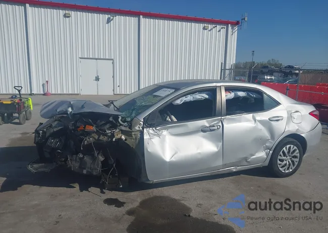 2T1BURHE8JC986015: 43448774