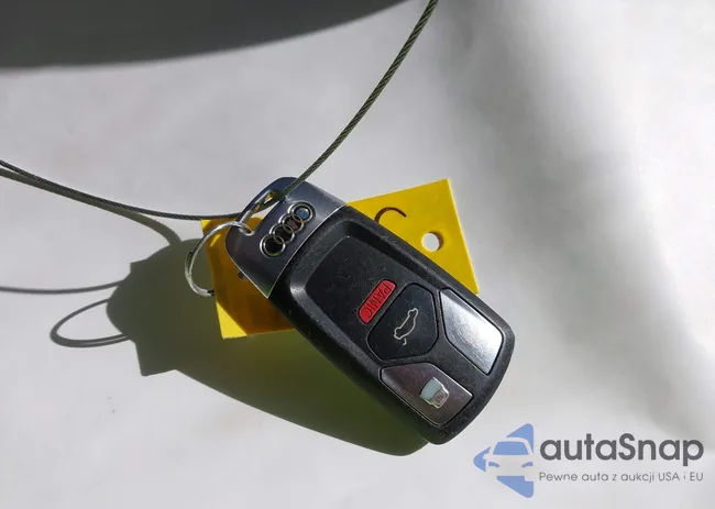 WAUP4AF59JA077177: 43448871