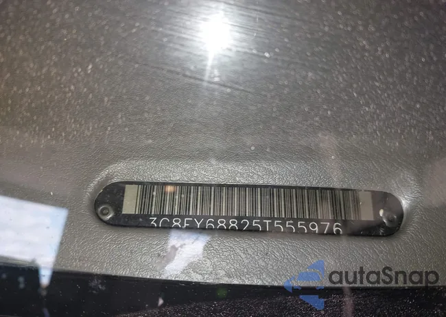 3C8FY68825T555976: 43449036