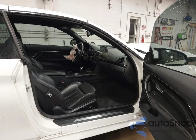 WBS3U9C56FP967170: 43449077