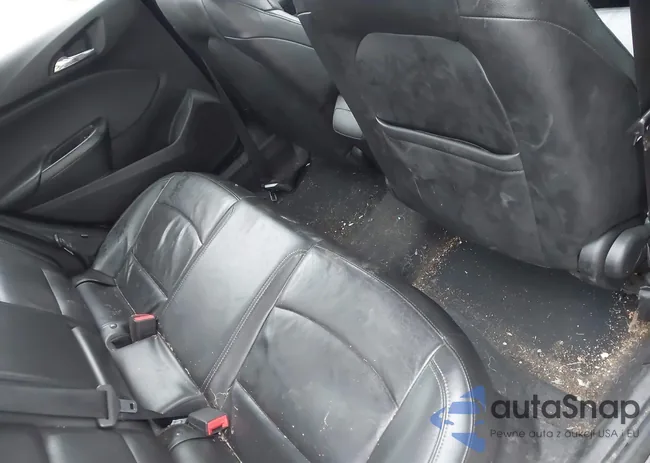 1G1BF5SM1J7141701: 43449111