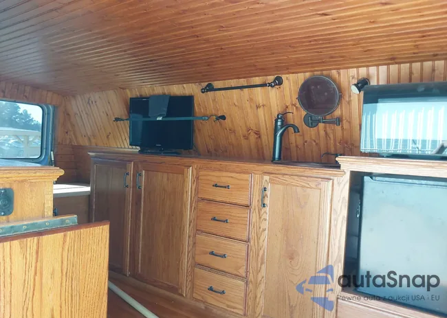 1FTJS34H3THB24737: 43448163