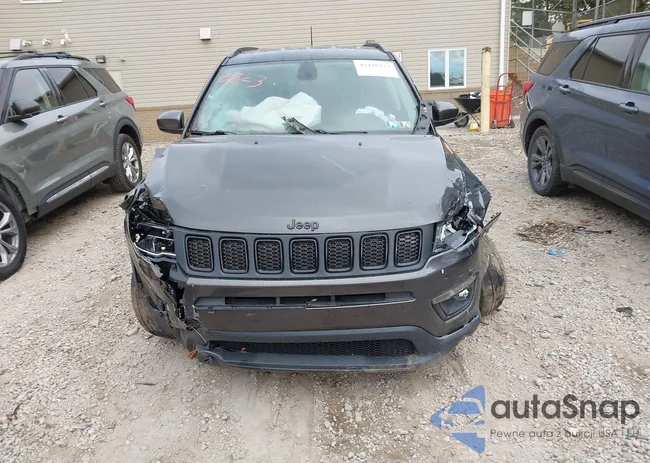 3C4NJDBB4KT813453: 43448223