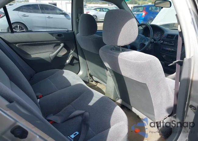 2HGEJ6623WH616702: 43448268