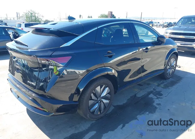 JN8BF0BE4SM462822: 43448416