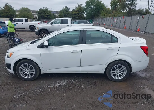 1G1JC5SH4E4242259: 43448511