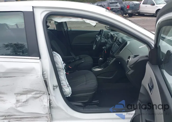 1G1JC5SH4E4242259: 43448511