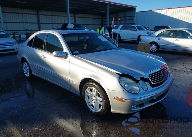 WDBUF65J83X103598: 43449691