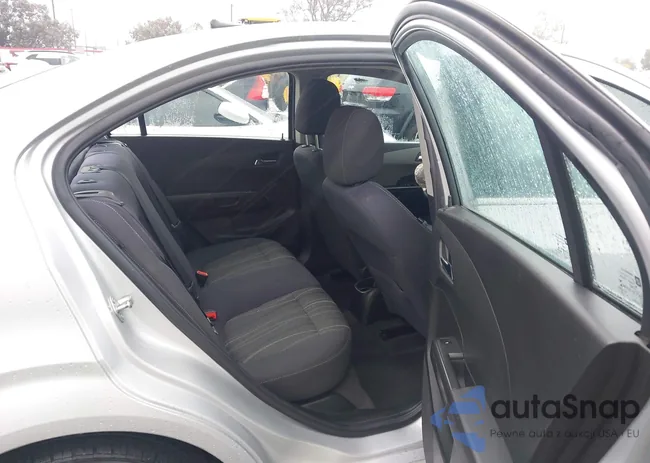 1G1JC5SH0D4167557: 43449749