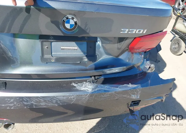 WBA8B9G5XJNU98468: 43449807